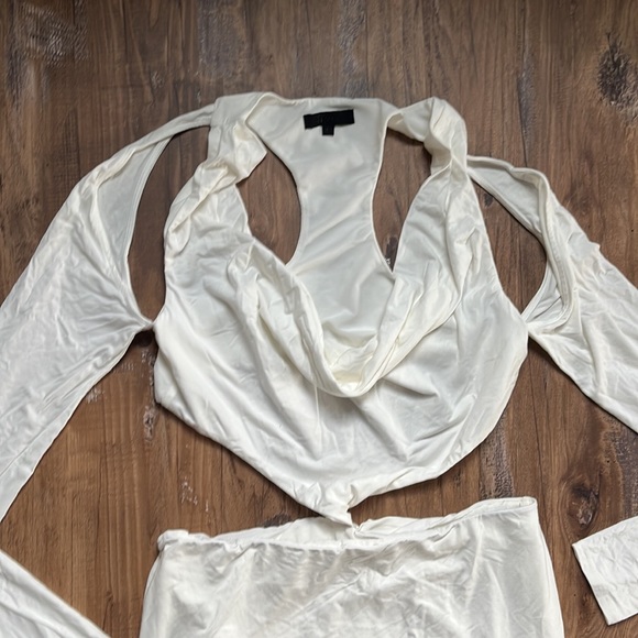 Revolve Hour: Kleid Yvonne Maxi Dress in Ivory - Picture 4 of 10